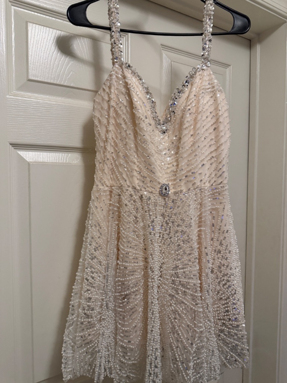 Dress - Picture 2 of 3